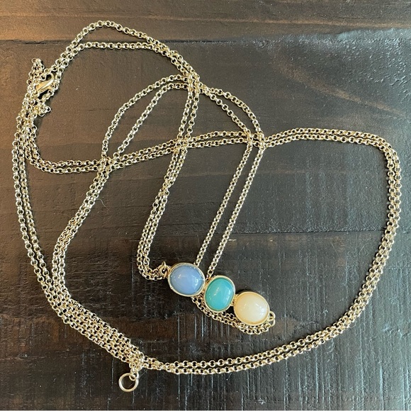 Banana Republic Necklace - Picture 4 of 4